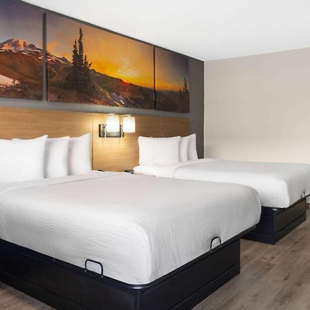 Days Inn By Wyndham Columbus Worthington Экстерьер фото