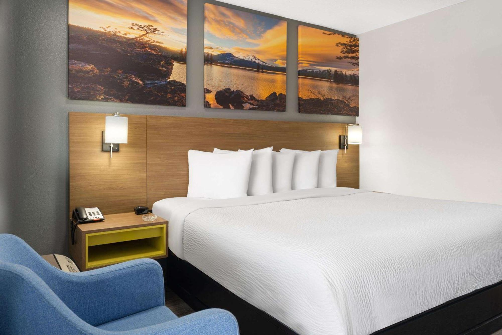 Days Inn By Wyndham Columbus Worthington Экстерьер фото