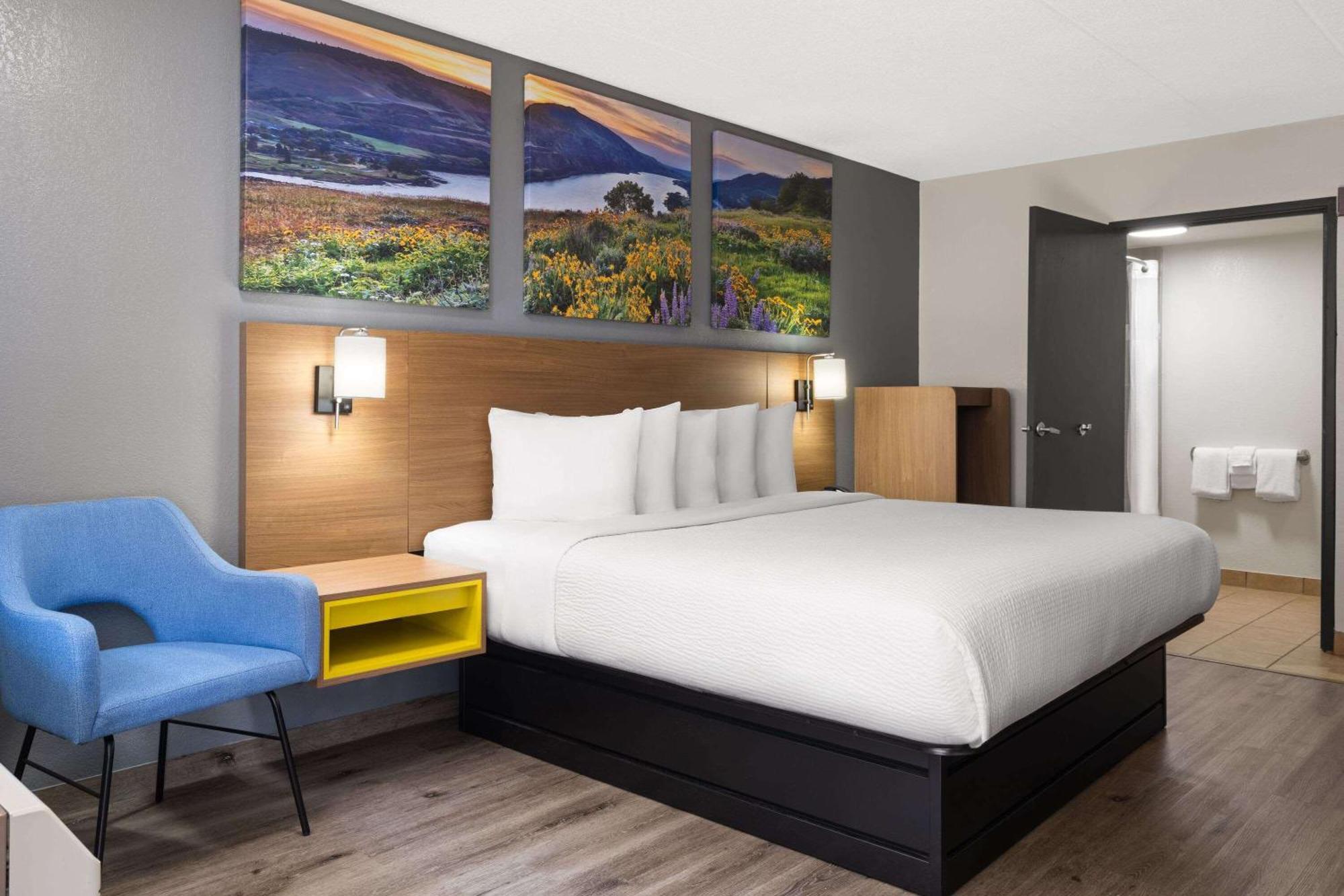 Days Inn By Wyndham Columbus Worthington Экстерьер фото