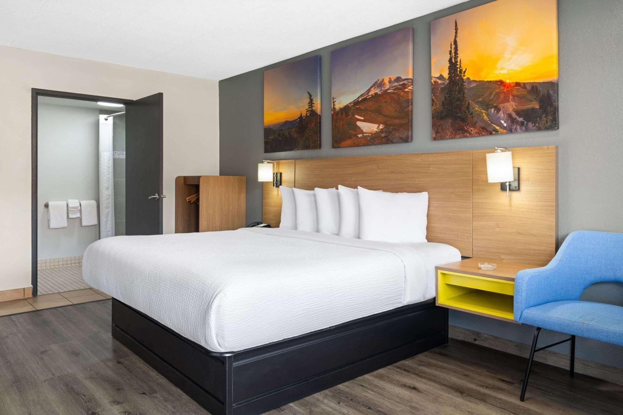 Days Inn By Wyndham Columbus Worthington Экстерьер фото